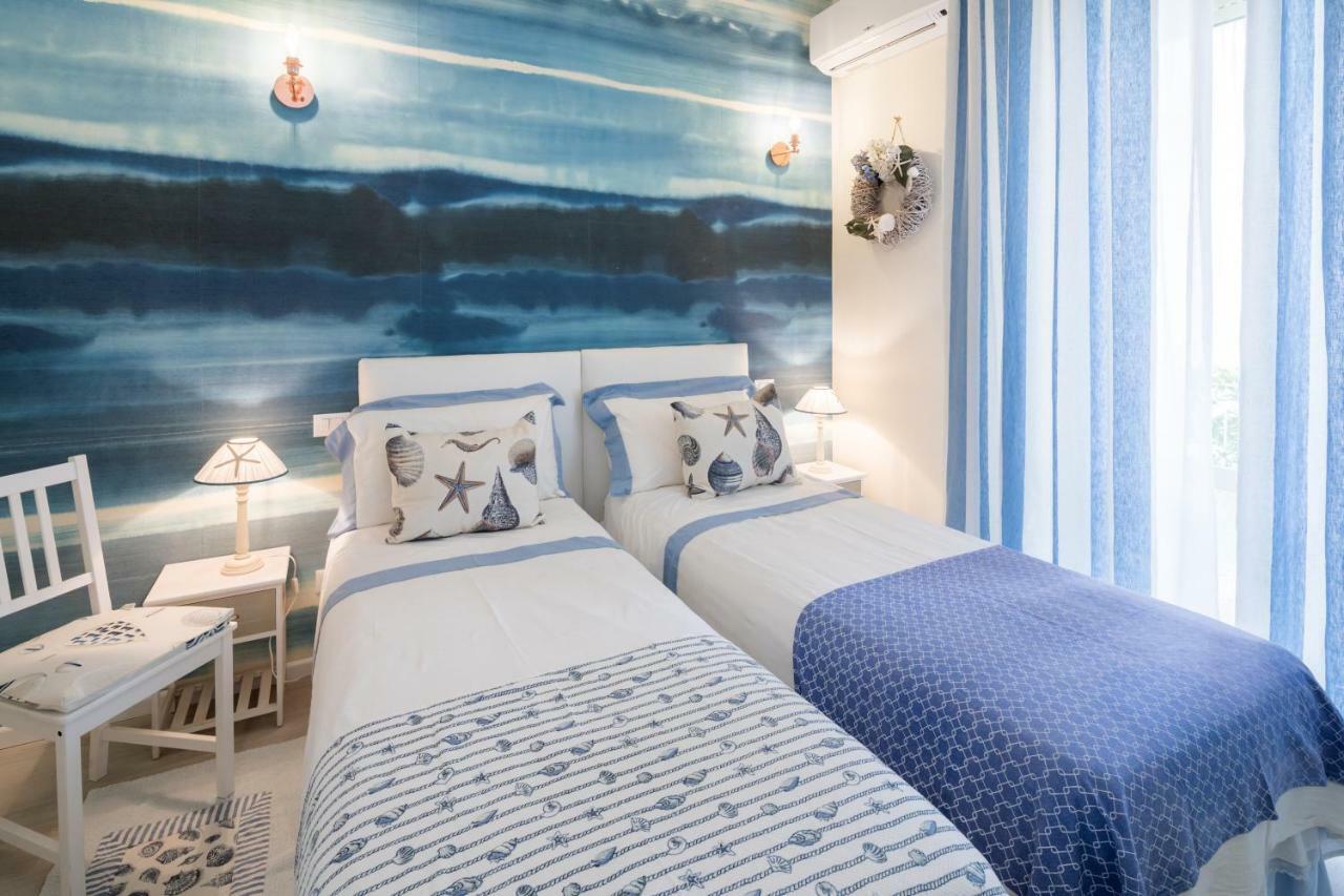 B&B Due Passi Dal Mare Cinquale Dış mekan fotoğraf